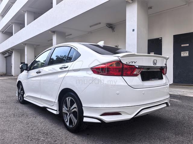 2014 Honda CITY 1.5V(A)T/SCREEN A/C,R/CAM,3-YR WRT - 3