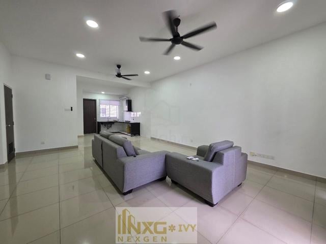 Partial Furnished Double Storey Superlink @ Kota Bayuemas Klang 1