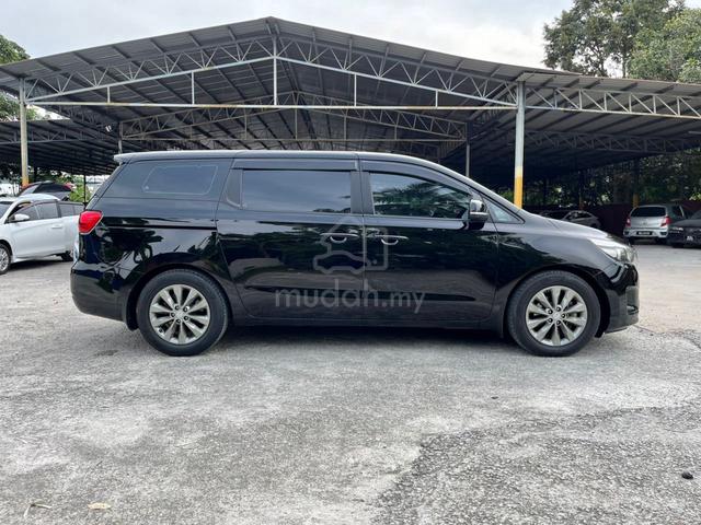 LKDAI 2017 Kia GRAND CARNIVAL 2.2 KX 2PDoor H/SPEC - 4