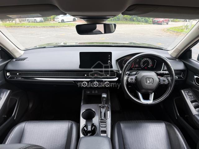 2022 Honda CIVIC 1.5 V  Original Mileage (A) - 5