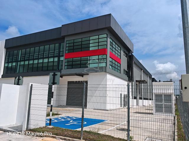 Compass @ Kota Seri Langat Bungalow Factory For Rent 1