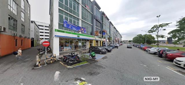 Mainroad Shop Lot【1st & 2nd Floor】Bandar Saujana Putra Jenjarom -Rent 1