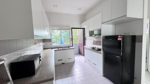 1st Floor Unit -Townhouse Taman Tropika 2 Bangi, Kajang 1