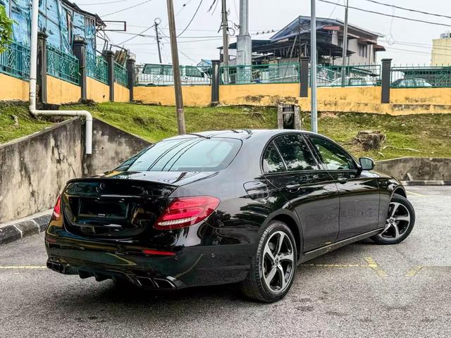 Mercedes Benz E200 2.0 AMG W213 9G-Tronic 45kMI - 2