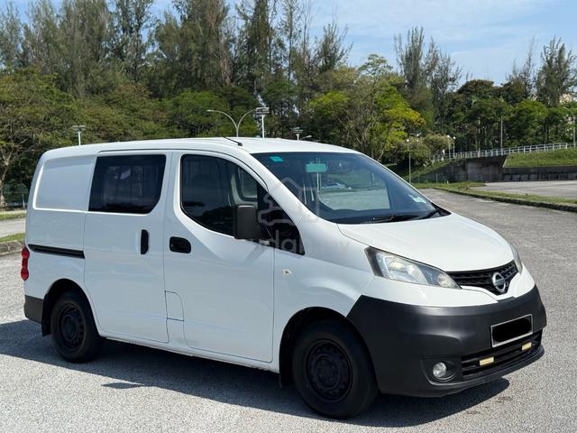 2014 Nissan NV200 SEMI PANEL VAN 1.6 (M) - 2