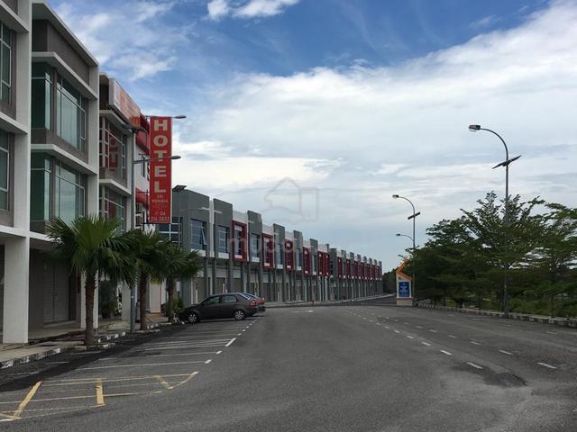 3 Storey Shop For Rent Perindustian Rembia, Alor Gajah Melaka 1