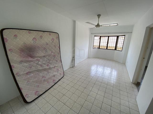 Apartment Permai (Damansara Damai) 1