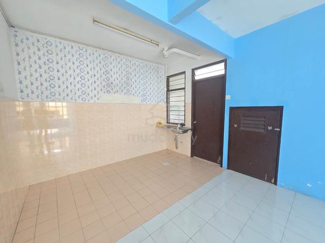 Rose Villa Apartment 5