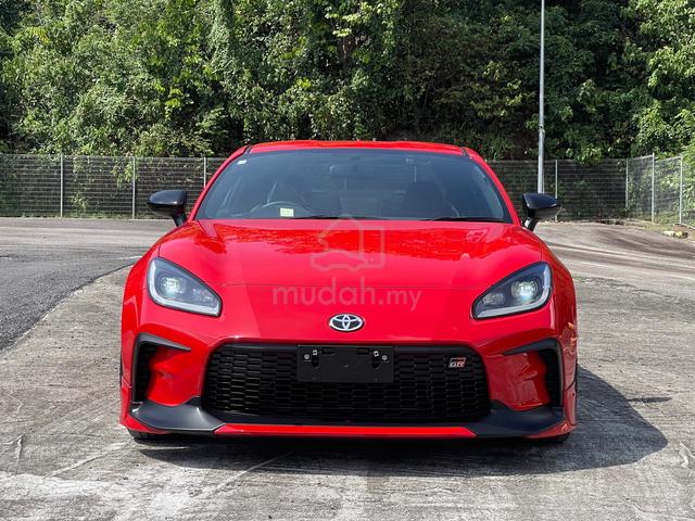 GR BODYKIT EXHAUST 2024 Toyota GR86 2.4 RZ (M) - 2