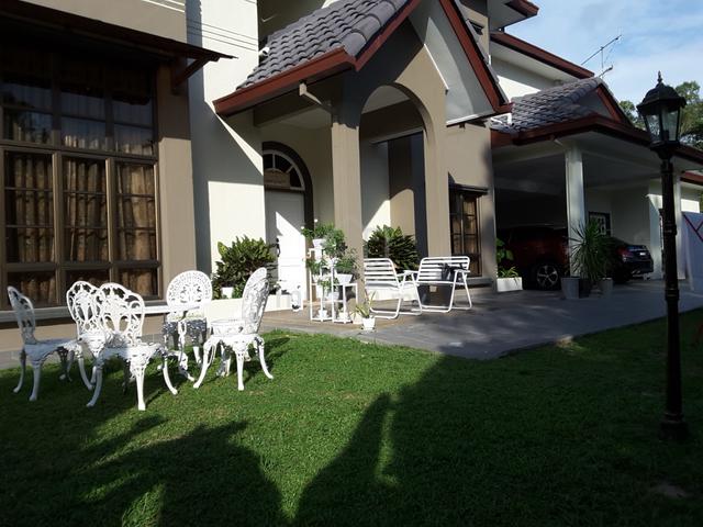 Banglo 2 tingkat di Banang Golf Resort Batu Pahat untuk dijual segera. 3