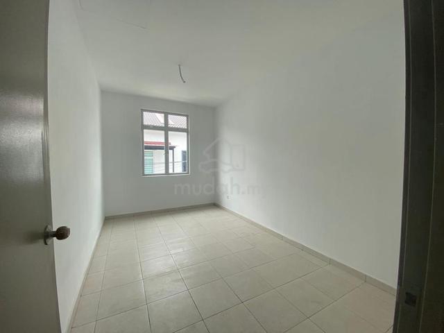 [Below Market] 3 Sty Terrace ,Taman Scientex , Kundang Jaya ,Rawang 5