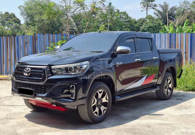 TOYOTA HILUX 2018 2.8 LE FACELIFT (A) loan kedai - 1