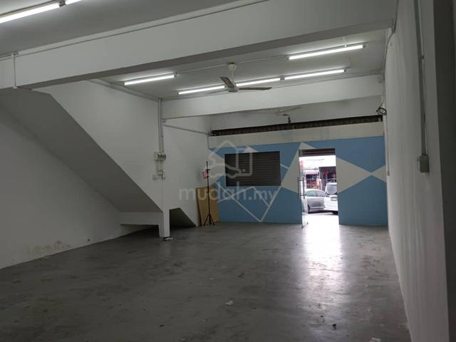 Tun Aminah Ground Floor 22x70 1