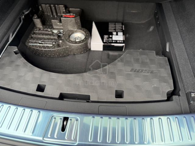 2024 Porsche Cayenne Coupe 3.0 (5A) Quartzite Grey - 5