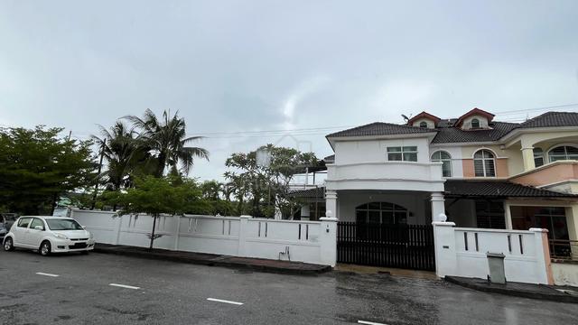 2 storey semi D suitable for big family or company staff accommodation 2