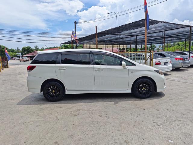 2012 Toyota WISH 1.8 (AUTO) - 2