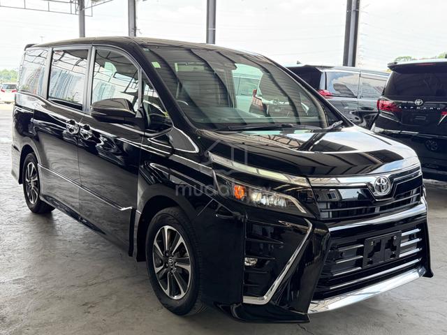 2021 Toyota VOXY 2.0 ZS KIRAMEKI III (Unreg) - 2
