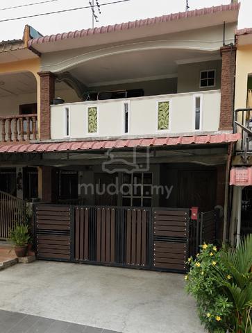 Rumah berdekatan Semua jenis sekolah!!! Taman Kluang Barat 1