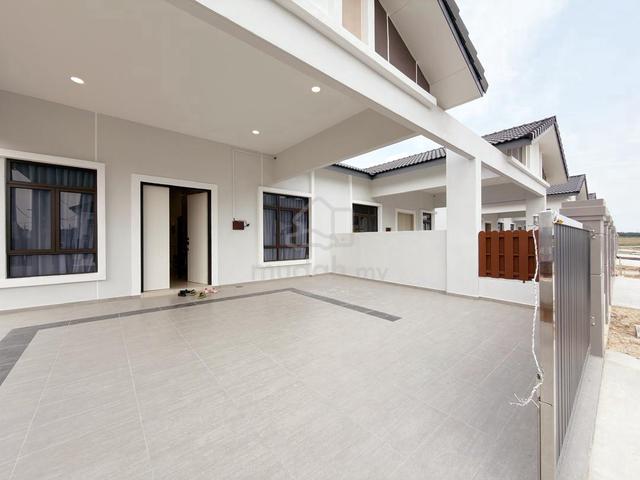 2mins to Supermarket Full Loan Freehold 1 Storey Semi D Jasin Mydin 1