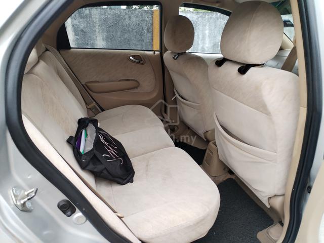 2004 Honda CITY 1.5 i-DSI (A) - 4