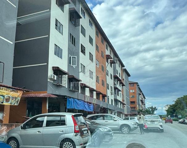 Kenanga Apartment (Taman Bunga Raya) 1