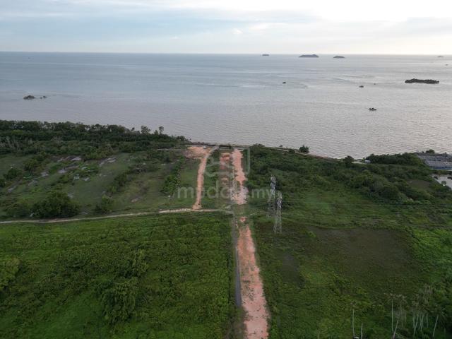Peluang KeEmasan Di Pantai Siring Merlimau, Melaka. 1