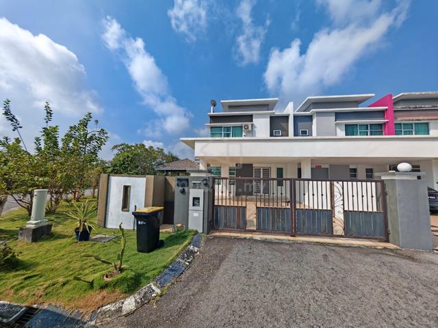 Double Storey Terrace Corner Lot @ Setia Residence Sitiawan 1