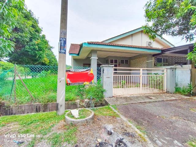 Single Storey Corner Jalan Kemboja Taman Sutera Parkhomes Amanjaya 1