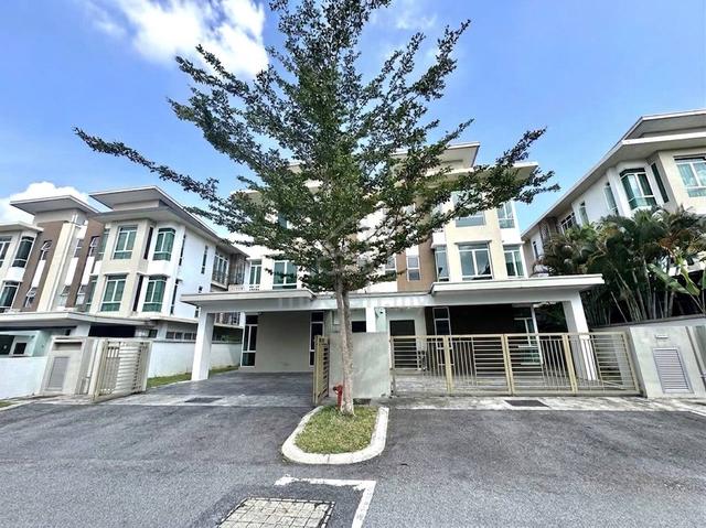 (PRIME LOCATION) 3 Storey Semi D House Ramal Villa 2, Sungai Ramal 1