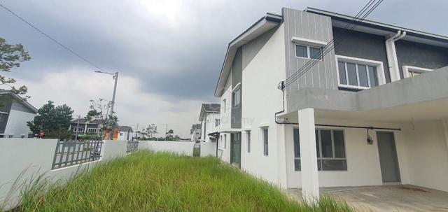 LAMAN HARIS ECO GRANDEUR Puncak Alam 2