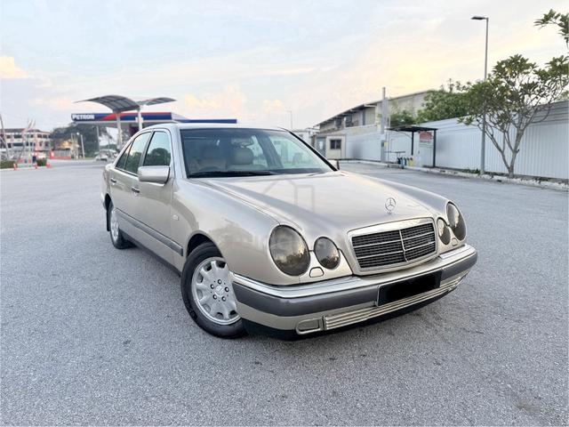 1996 Mercedes Benz E200 ELEGANCE (CKD) 2.0 (A) - 2