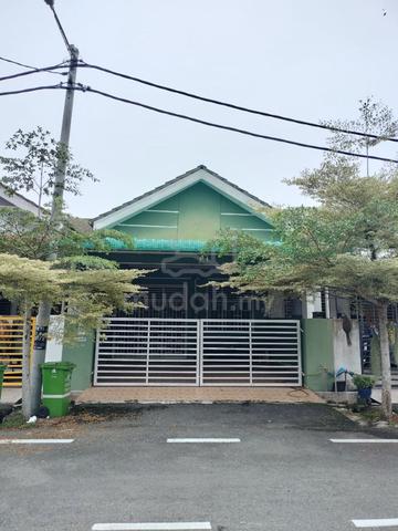 [FULLY FURNISHED] Rumah Teres Setingkat di Taman Teratai 2, Jerantut 1
