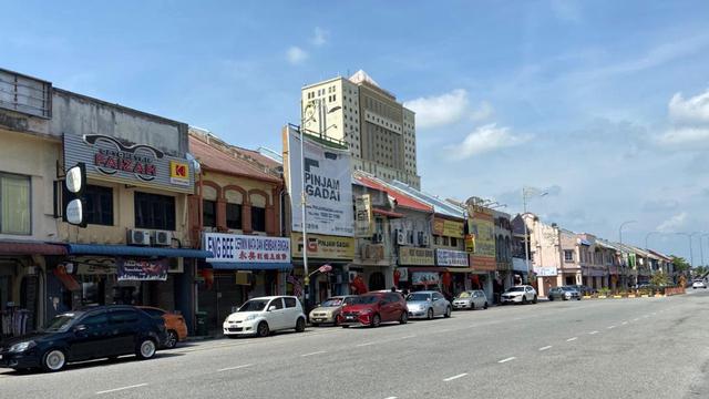 Facing Main Road Bigger Size 4 Storey Shoplot Jalan Langgar For Rent 1
