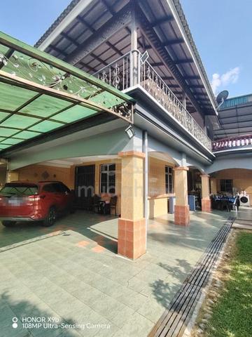Bukit Indah Corner Lot Renovated Extra 30ft Land Below Bank Value 1