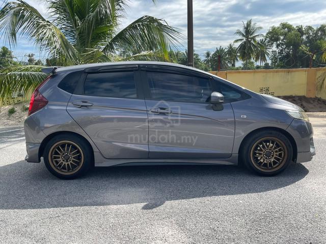 2015 Honda JAZZ 1.5 V (A) - 2