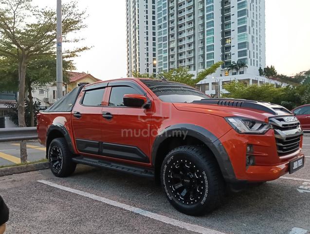 2023 Isuzu D-MAX 1.9 AT PLUS MY21 (A) - 1