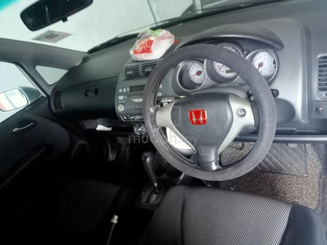 Honda Jazz(A) - 2