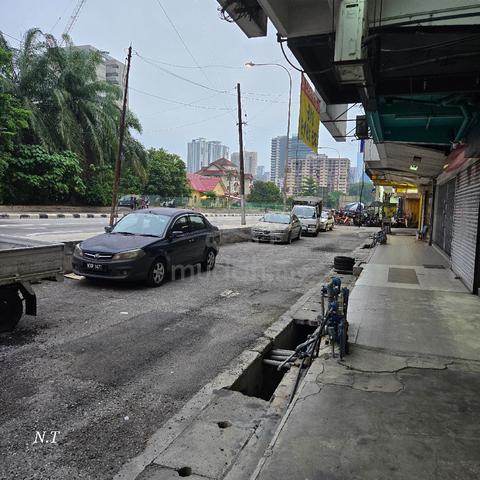 Mainroad KL Shop GF 1