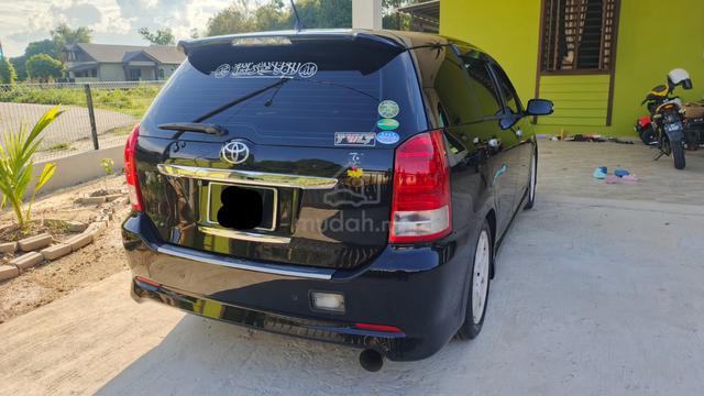 2006 Toyota WISH 1.8 X AERO SPORTS FACELIFT AWD - 2