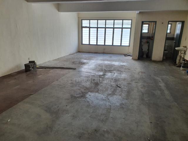 Shop at Saujana Business Park, Jalan Spu 2, Bandar Saujana Putra, Bsp 1