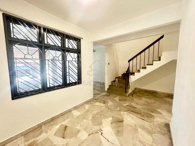 Rumah 2Tingkat Kapar Renovated Open Title 4Bilik Taman Sementa New 2
