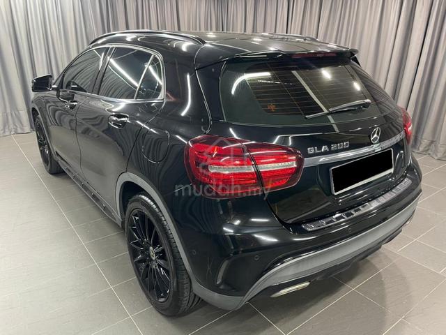 2019 Mercedes Benz GLA 200 NIGHT EDITION 1.6 L (A) - 4