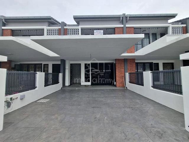 Near SPD highway 10min to S2 Double Storey 1