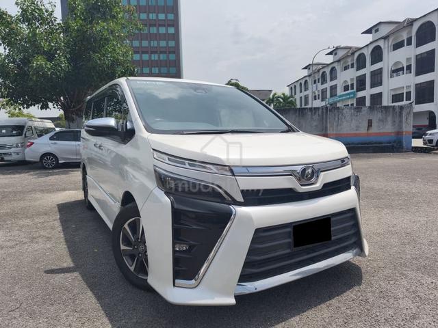 2018 Toyota VOXY 2.0 KIRAMEKI FACELIFT 2 POWERDOOR - 1