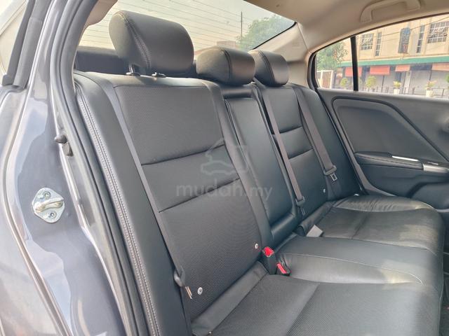 2017 Honda City 1.5 V Full Spec 5 Years Warranty - 4