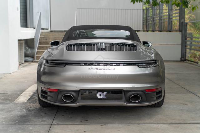 Porsche 911 Carrera 4S Cabriolet 2020 Agate Grey - 5
