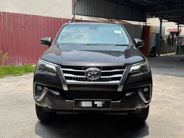 2019/2020 Toyota FORTUNER 2.4 VRZ 4X4 LOAN KEDAI - 2