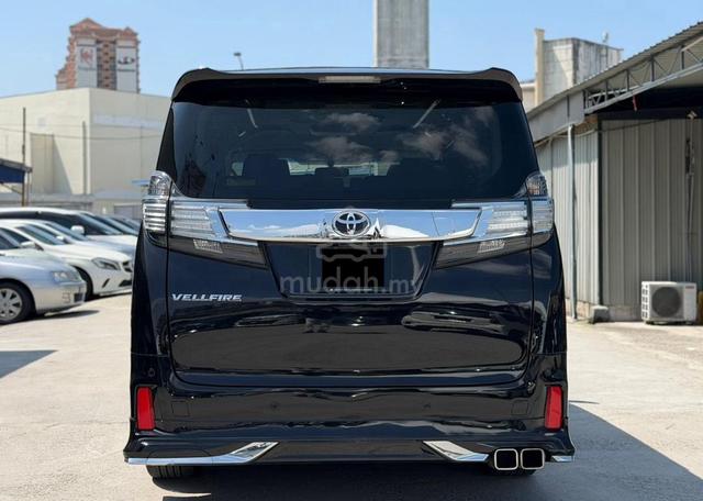 MPV 8 SEATER 2015 Toyota VELLFIRE 2.5 ZA (A) - 4