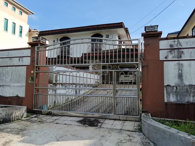 Bungalow House for Sale Below RM750K Lake View 1