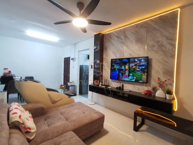 Rumah Pangsa Akasia 1